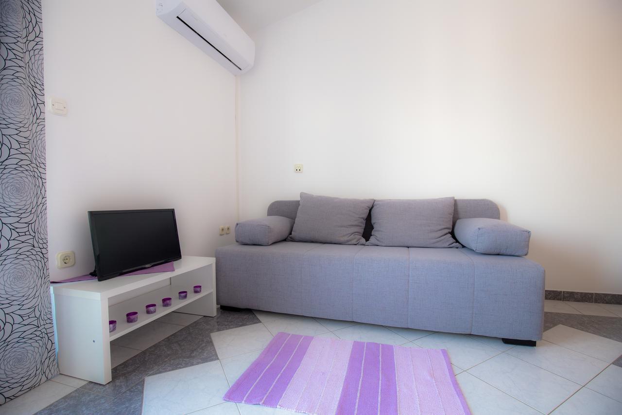 Apartment Family Vodice Exterior photo
